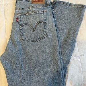Levi's Wedgie Straight Jeans